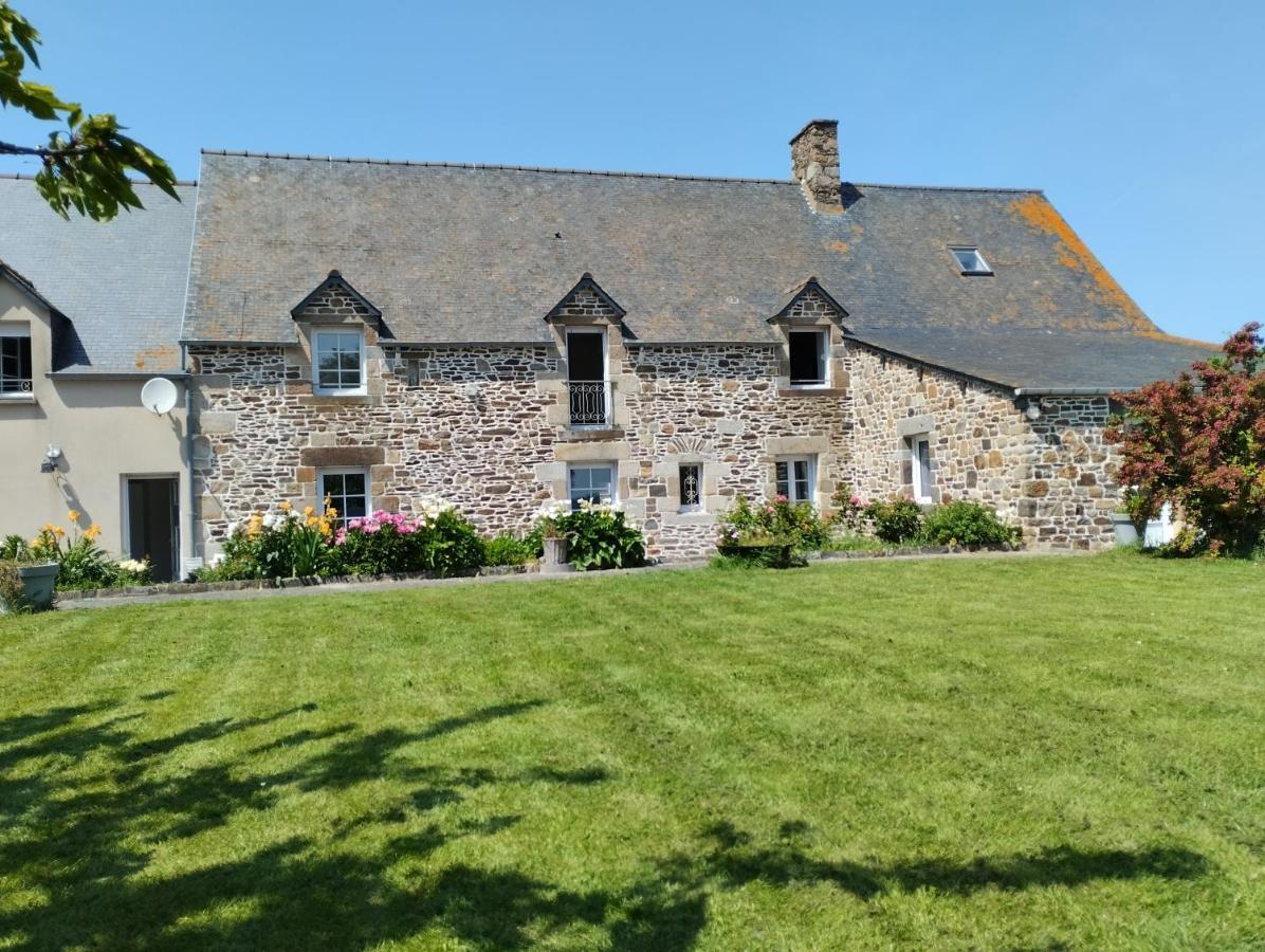 Le Manoir De La Pichardiere Cherrueix Exterior foto